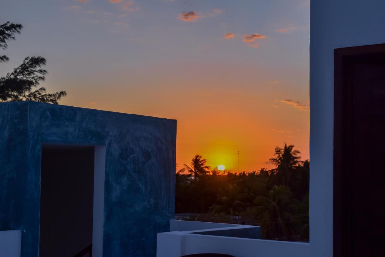 Apartamentos Del Mar เอลกูโย ภายนอก รูปภาพ
